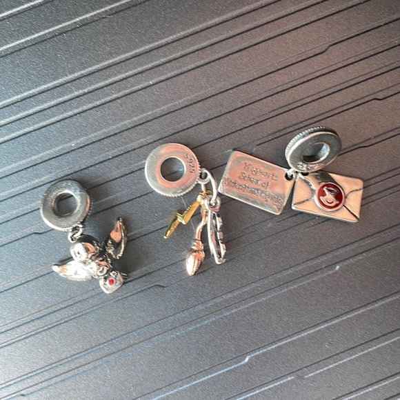 3 Pieces Harry Potter Collection Charm Set - Picture 1 of 4